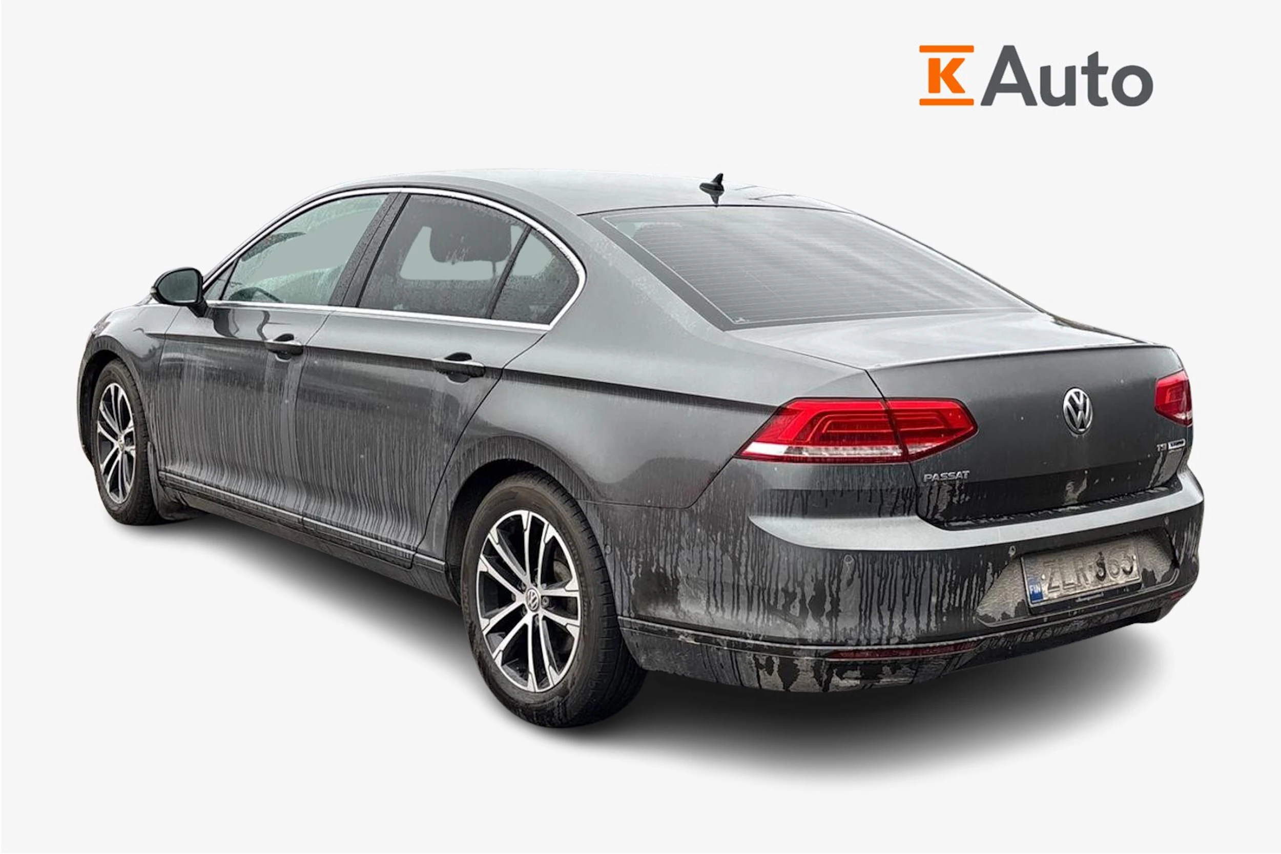 harmaa Volkswagen Passat 2017 kuva 2.