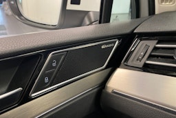 valkoinen Volkswagen Passat 2017 kuva 21.