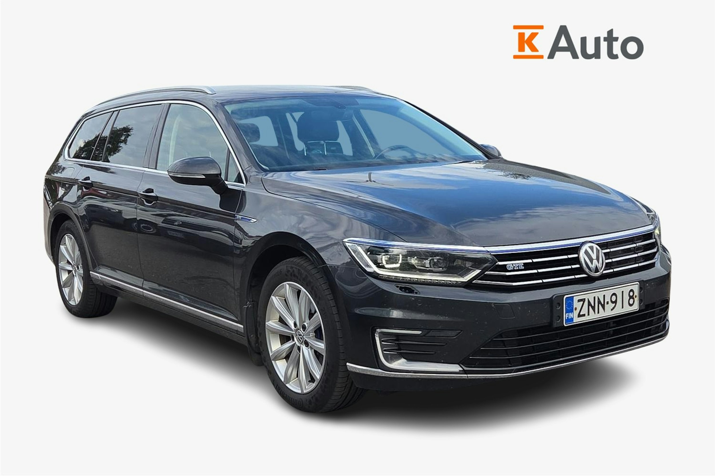harmaa Volkswagen Passat 2017 kuva 1.
