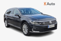 harmaa Volkswagen Passat 2017 kuva 1.