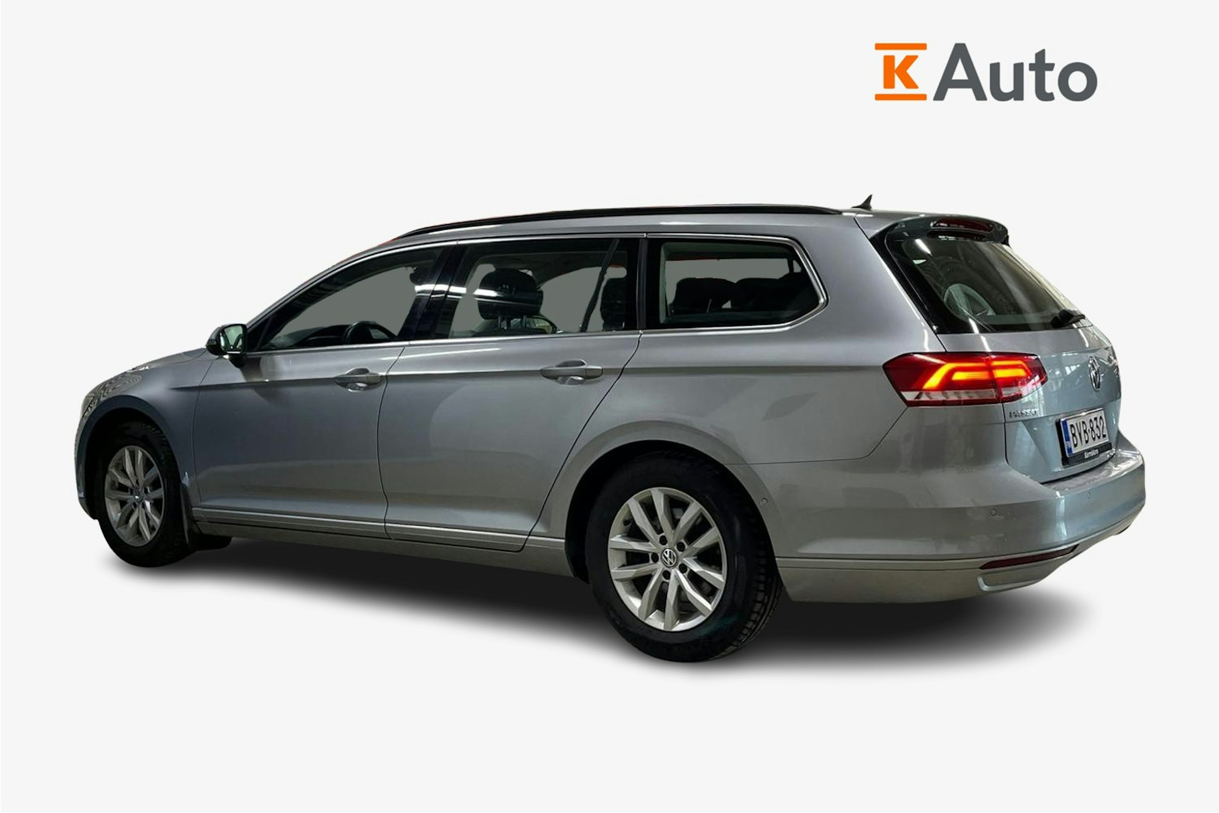 hopea Volkswagen Passat 2018 kuva 2.