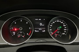 hopea Volkswagen Passat 2018 kuva 14.