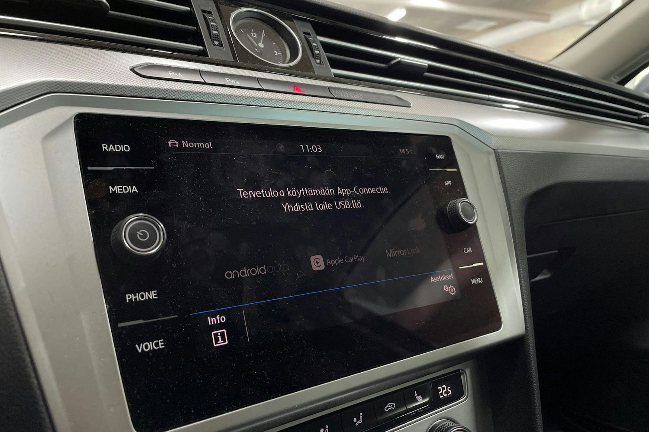 hopea Volkswagen Passat 2018 kuva 20.