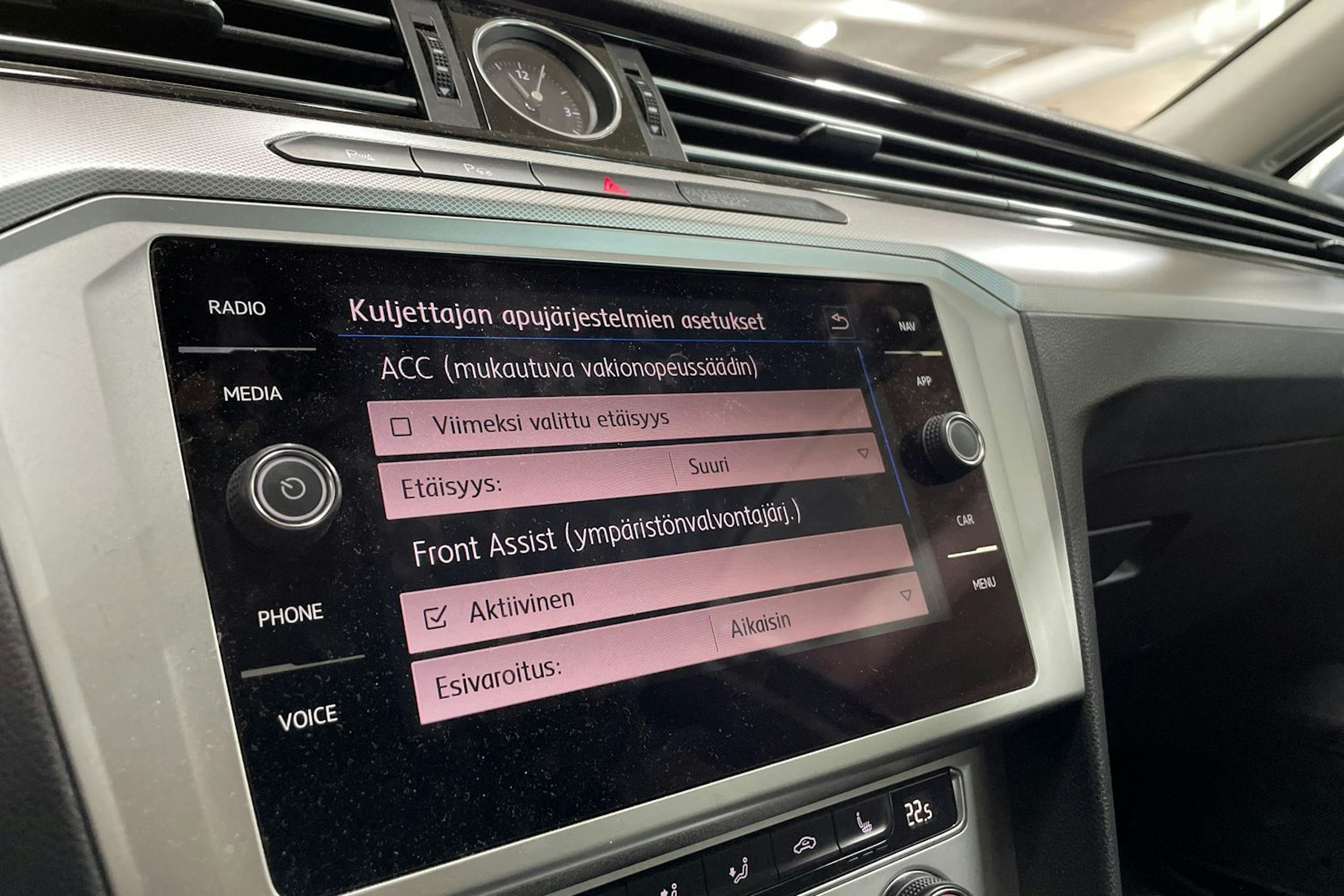 hopea Volkswagen Passat 2018 kuva 21.
