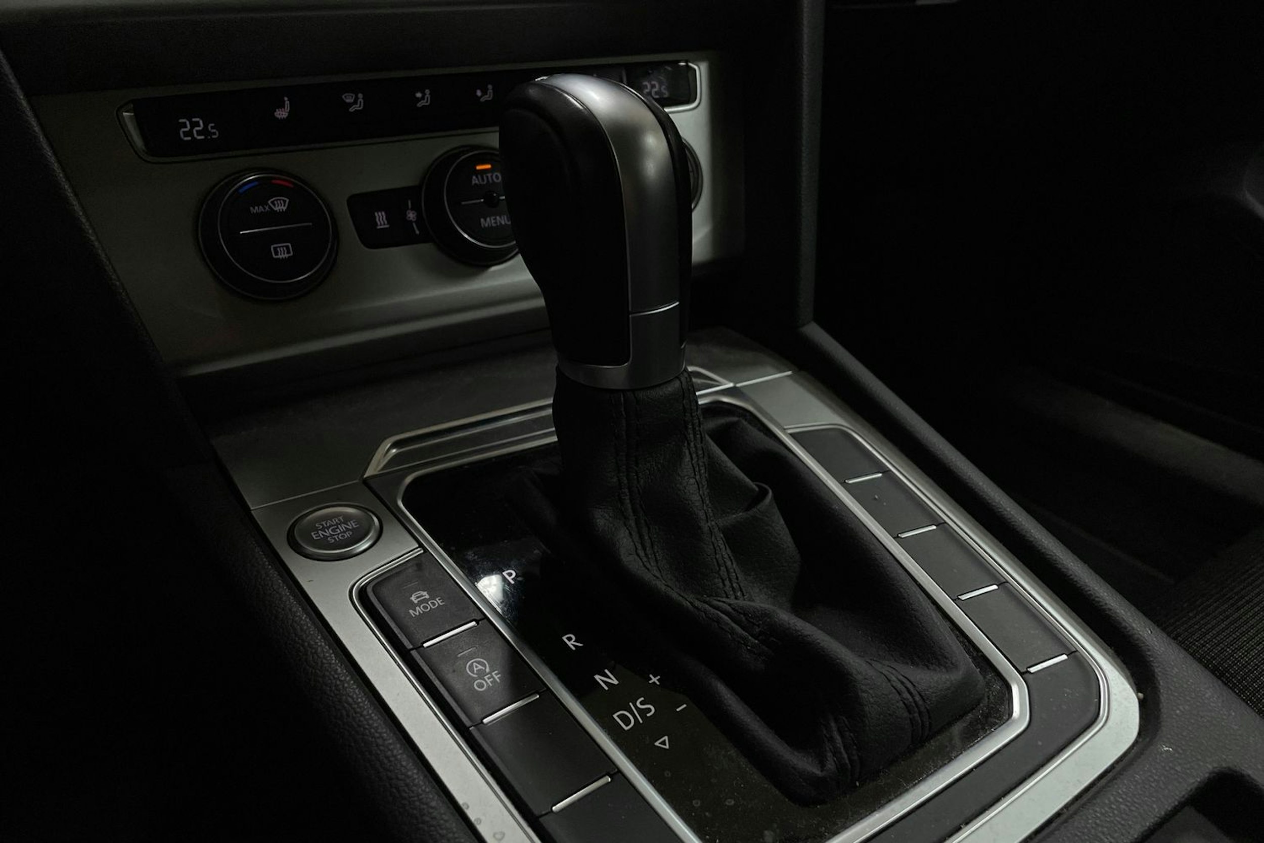 hopea Volkswagen Passat 2018 kuva 26.