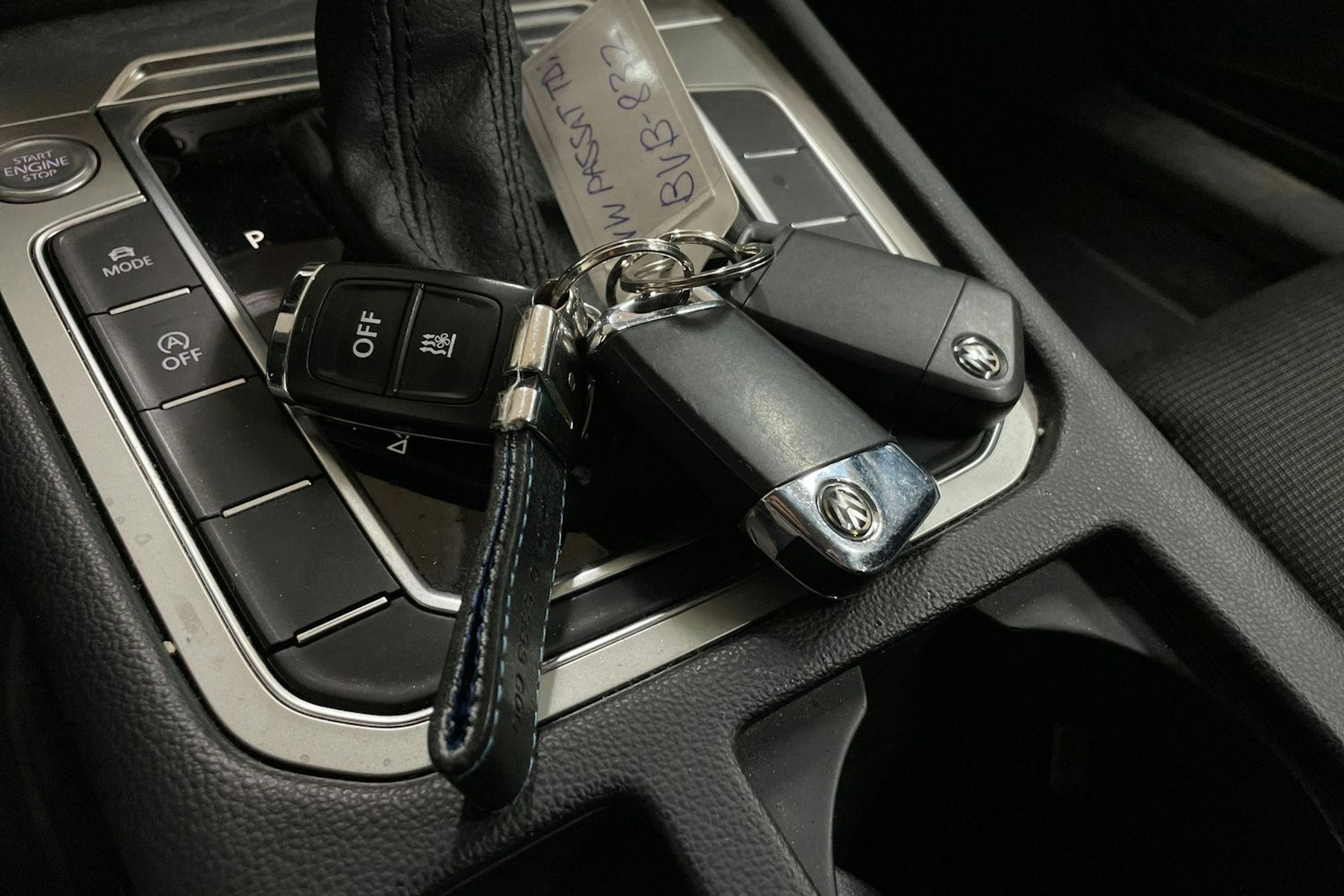 hopea Volkswagen Passat 2018 kuva 27.