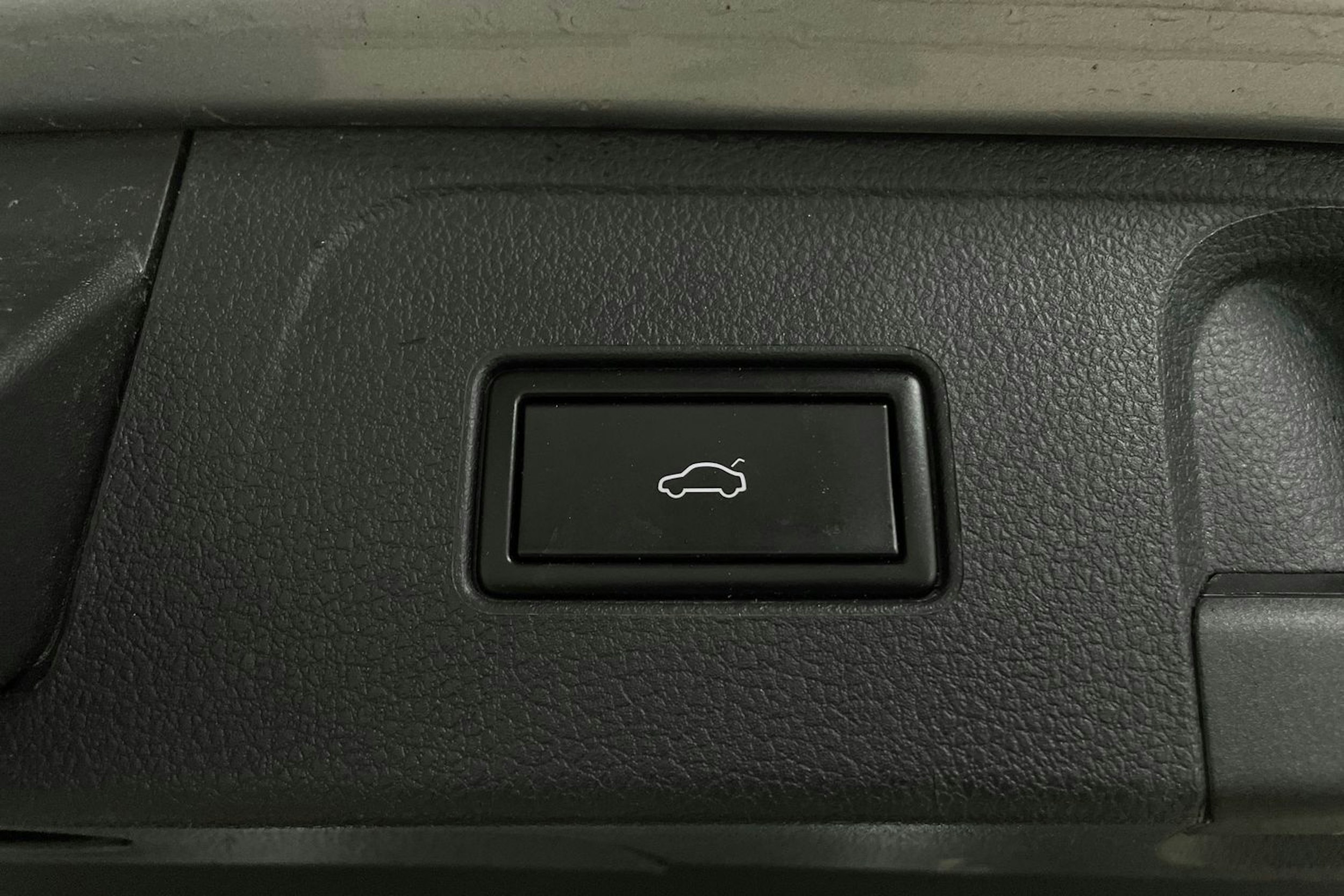 hopea Volkswagen Passat 2018 kuva 28.
