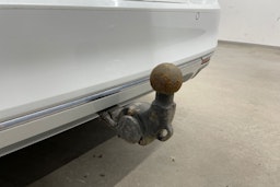 Valkoinen Volkswagen PASSAT 2018 kuva 32.