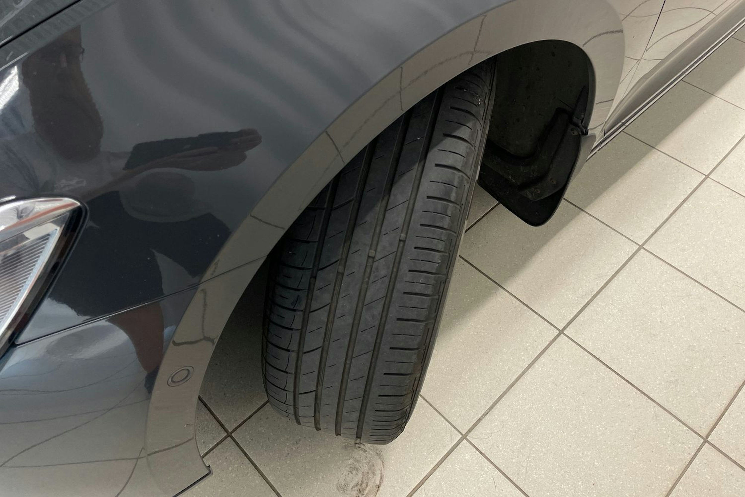 Harmaa Volkswagen PASSAT 2018 kuva 13.