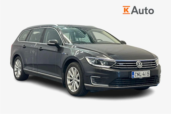 Volkswagen Passat Variant GTE Plug-In Hybrid 160 kW (218 hv) DSG-automaatti
