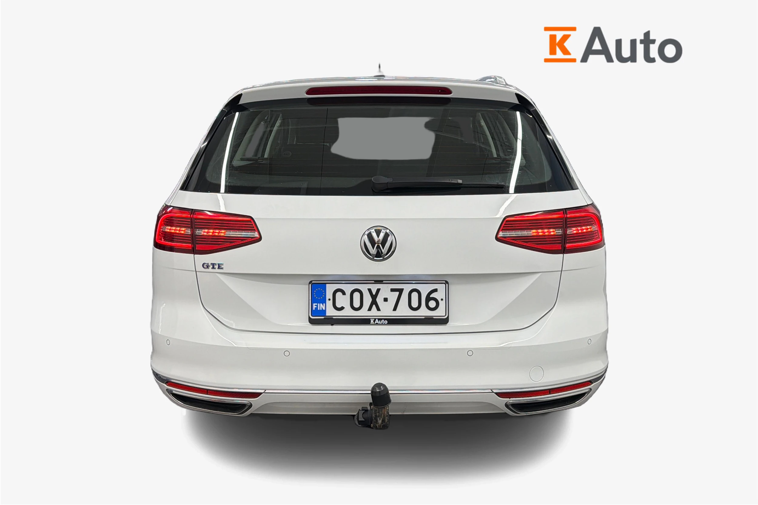 valkoinen Volkswagen Passat 2018 kuva 4.