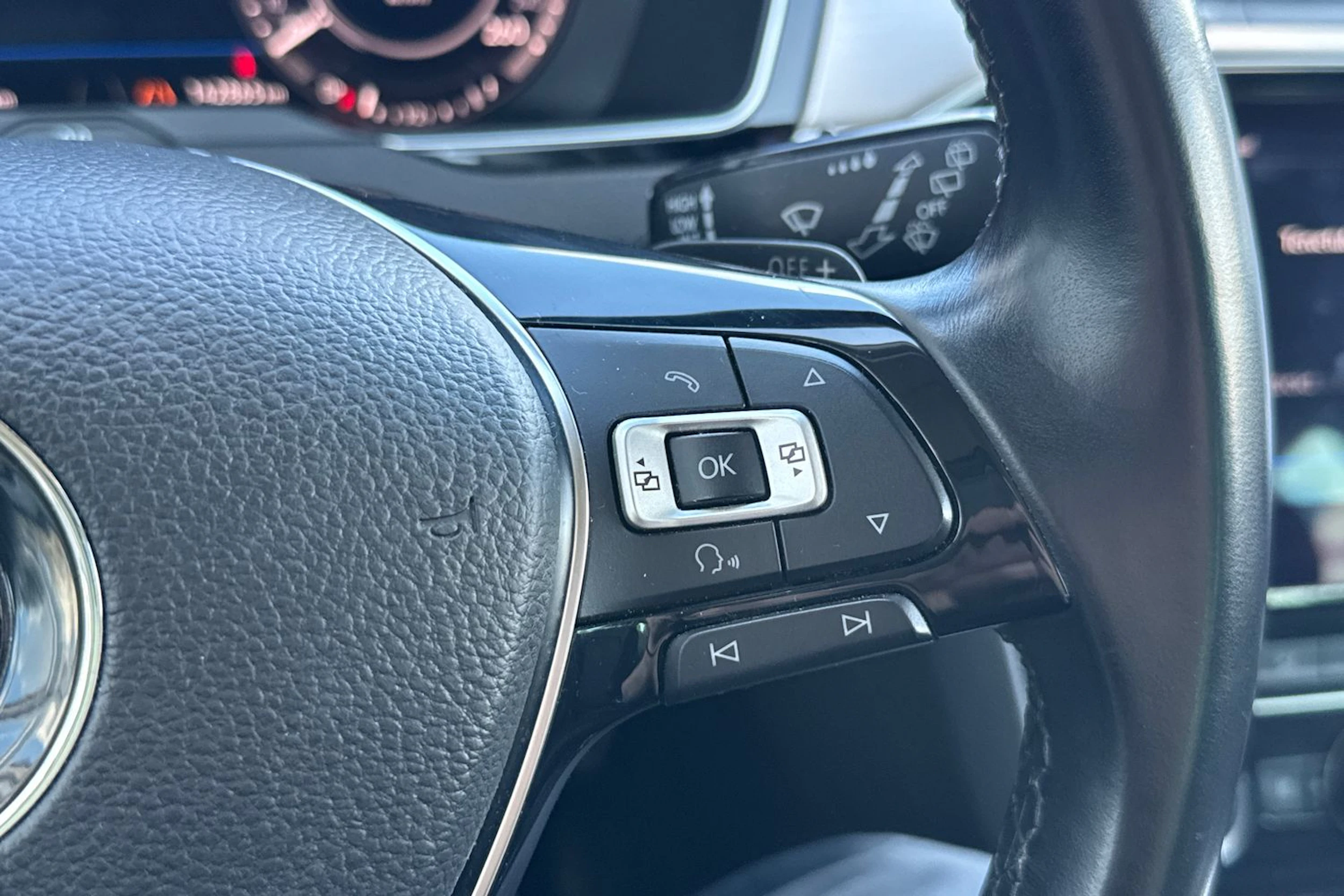 Hopea Volkswagen PASSAT 2018 kuva 7.