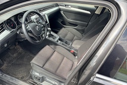 Harmaa Volkswagen PASSAT 2018 kuva 3.