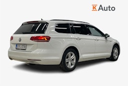 Valkoinen Volkswagen PASSAT 2018 kuva 2.