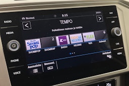 Valkoinen Volkswagen PASSAT 2018 kuva 23.