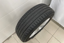 Valkoinen Volkswagen PASSAT 2018 kuva 29.