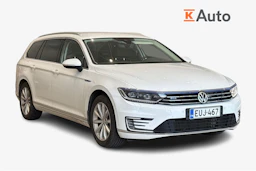valkoinen Volkswagen Passat 2018 kuva 1.