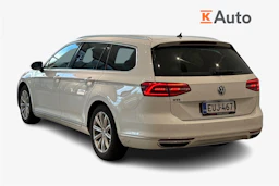 valkoinen Volkswagen Passat 2018 kuva 2.
