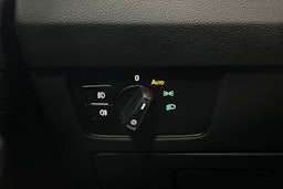 Harmaa Volkswagen PASSAT 2018 kuva 16.