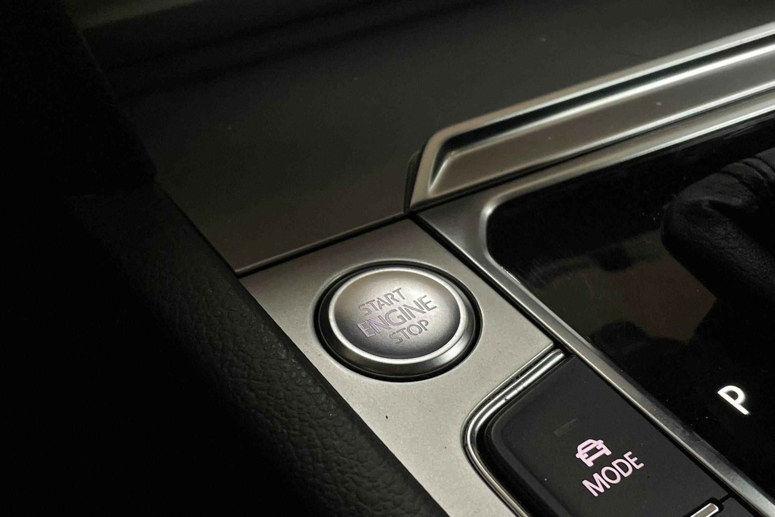 Harmaa Volkswagen PASSAT 2018 kuva 29.