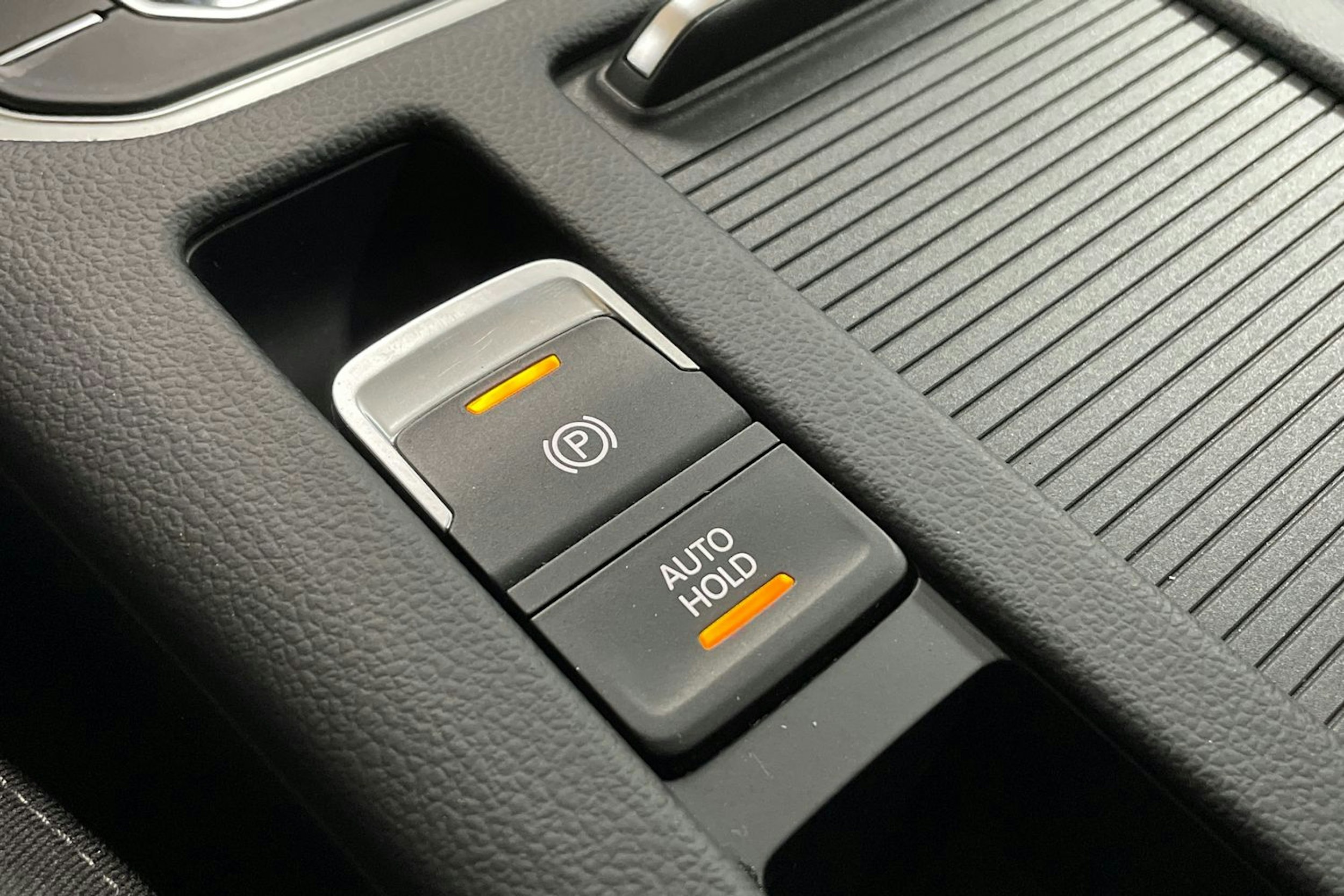 Harmaa Volkswagen PASSAT 2018 kuva 31.