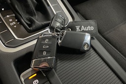 Harmaa Volkswagen PASSAT 2018 kuva 32.