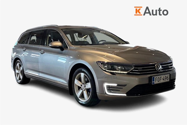 Volkswagen PASSAT Variant GTE Plug-In Hybrid 160 kW (218 hv) DSG-automaatti
