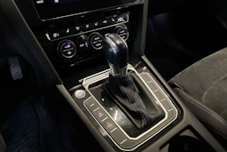Hopea Volkswagen PASSAT 2018 kuva 19.