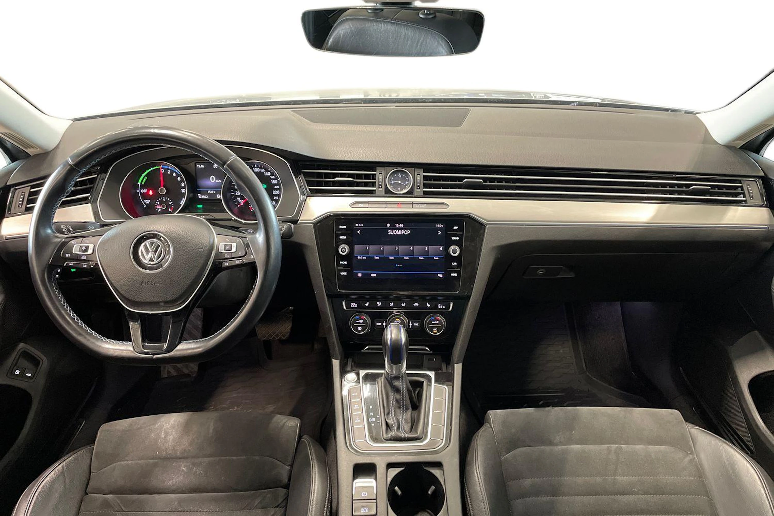 hopea Volkswagen Passat 2018 kuva 7.