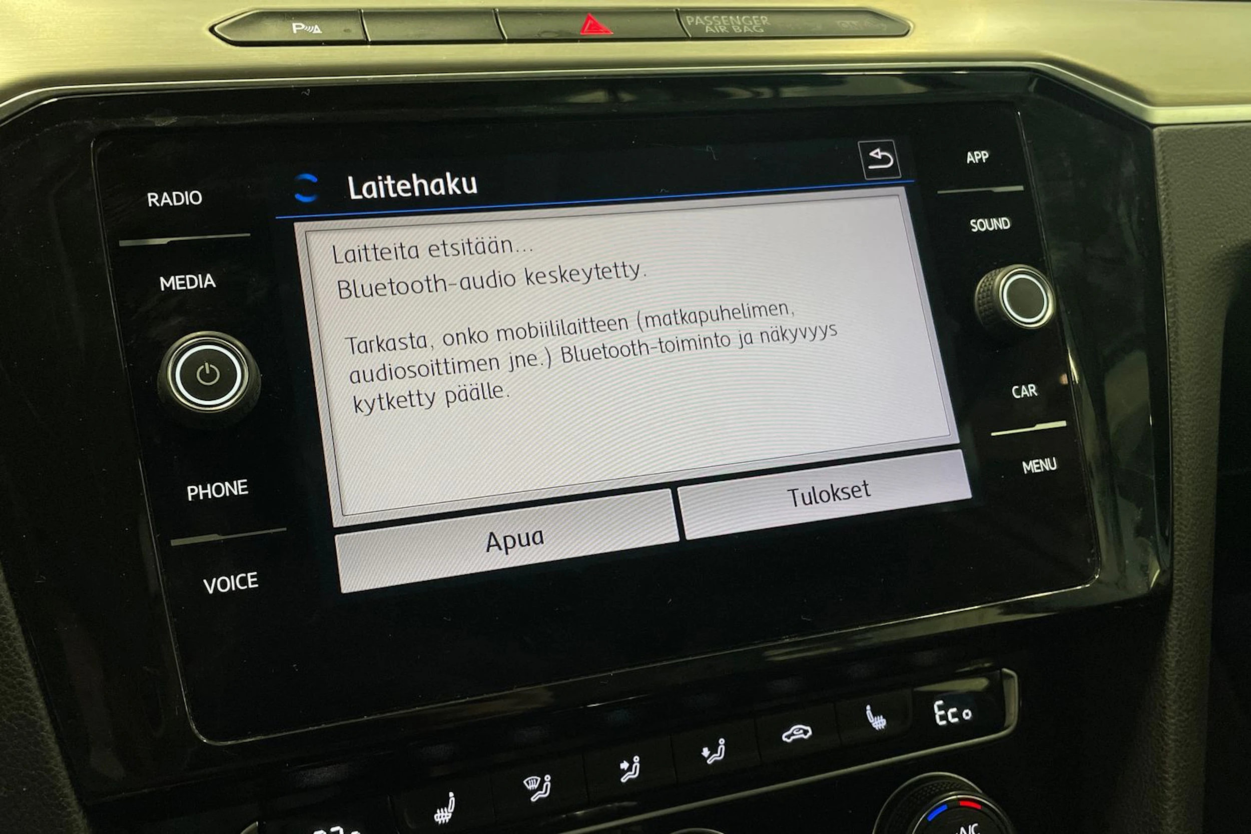 hopea Volkswagen Passat 2018 kuva 16.