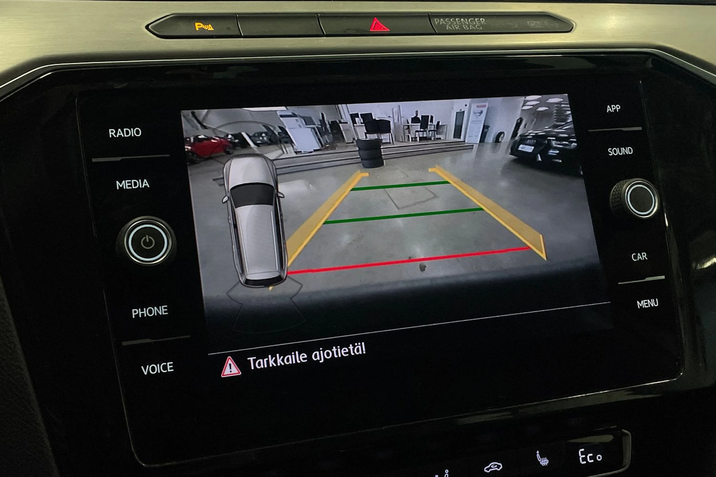 hopea Volkswagen Passat 2018 kuva 18.