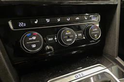 hopea Volkswagen Passat 2018 kuva 19.