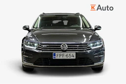 harmaa Volkswagen Passat 2018 kuva 4.