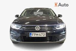 musta Volkswagen Passat 2018 kuva 4.