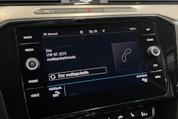 musta Volkswagen Passat 2018 kuva 20.