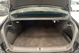 musta Volkswagen Passat 2018 kuva 32.