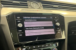 Valkoinen Volkswagen PASSAT 2018 kuva 24.