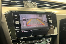 Valkoinen Volkswagen PASSAT 2018 kuva 27.