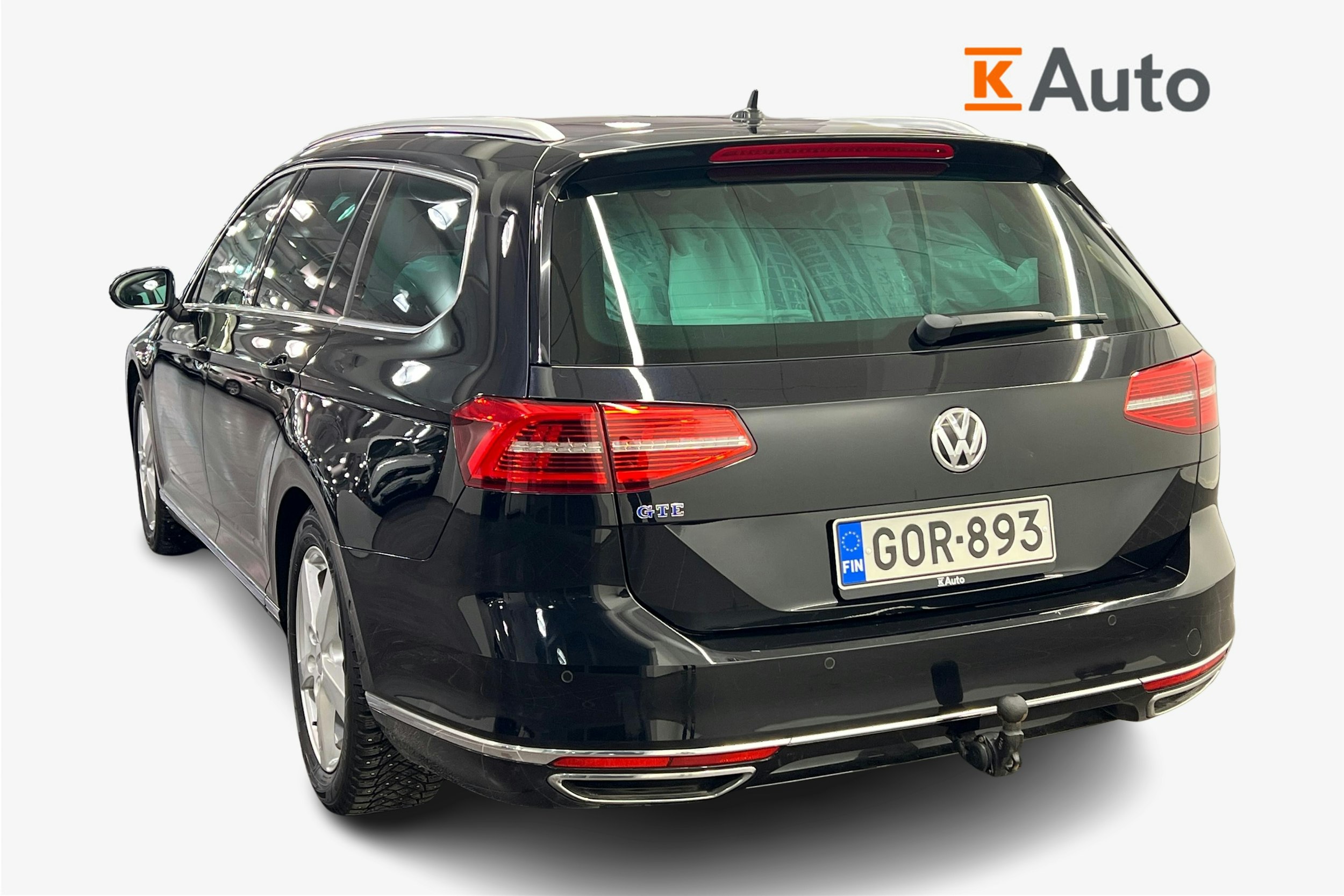 Musta Volkswagen PASSAT 2018 kuva 2.