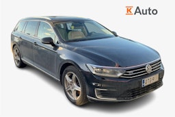 musta Volkswagen Passat 2018 kuva 1.