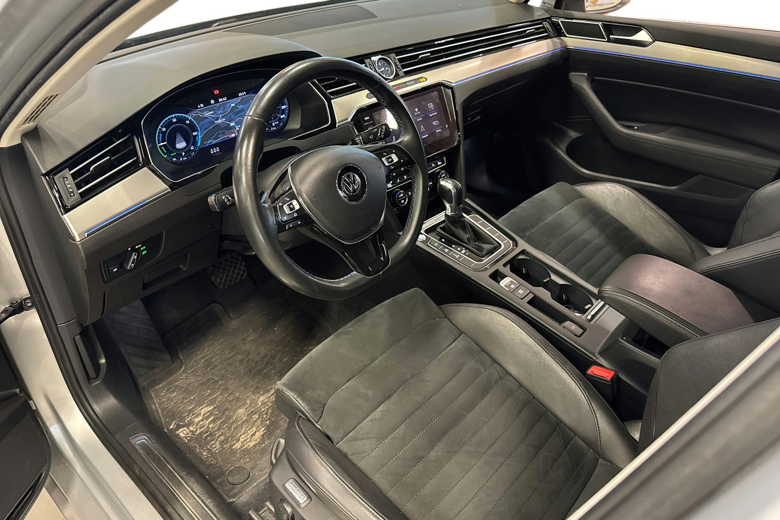 hopea Volkswagen Passat 2018 kuva 3.