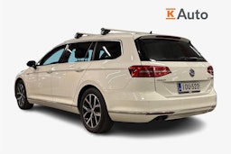 Valkoinen Volkswagen PASSAT 2018 kuva 2.