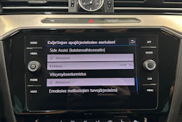 harmaa Volkswagen Passat 2018 kuva 22.