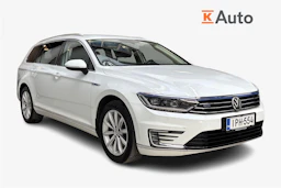 valkoinen Volkswagen Passat 2018 kuva 1.