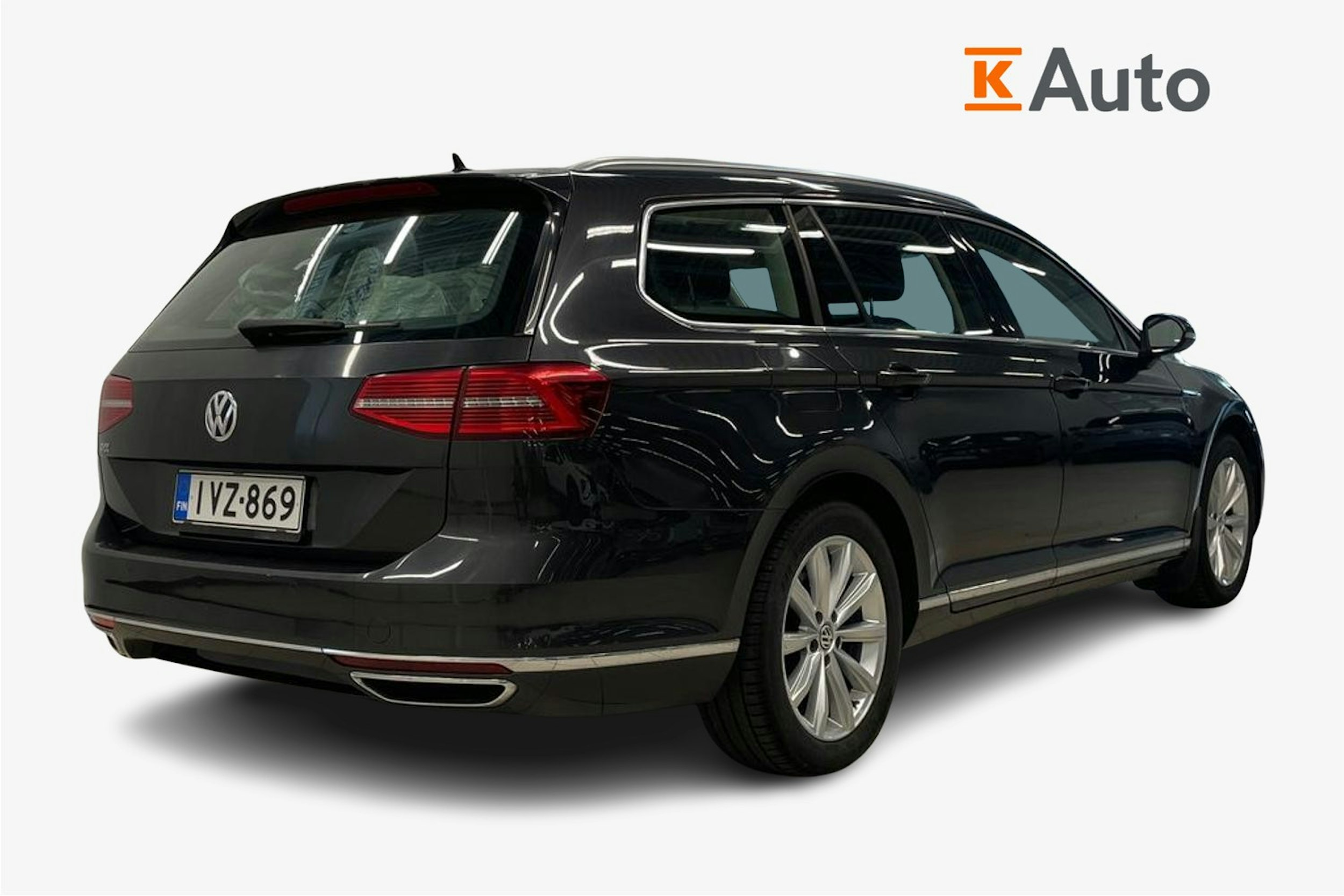 Harmaa Volkswagen PASSAT 2018 kuva 2.
