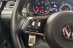 Harmaa Volkswagen PASSAT 2018 kuva 15.