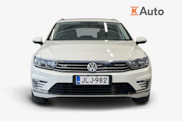 valkoinen Volkswagen Passat 2018 kuva 5.