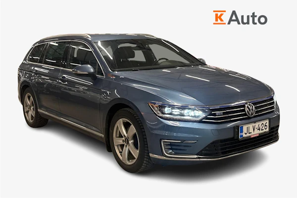 Volkswagen Passat Variant GTE Plug-In Hybrid 160 kW (218 hv) DSG-automaatti