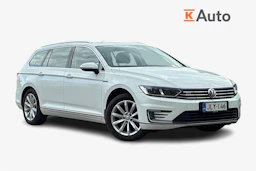 valkoinen Volkswagen Passat 2018 kuva 1.