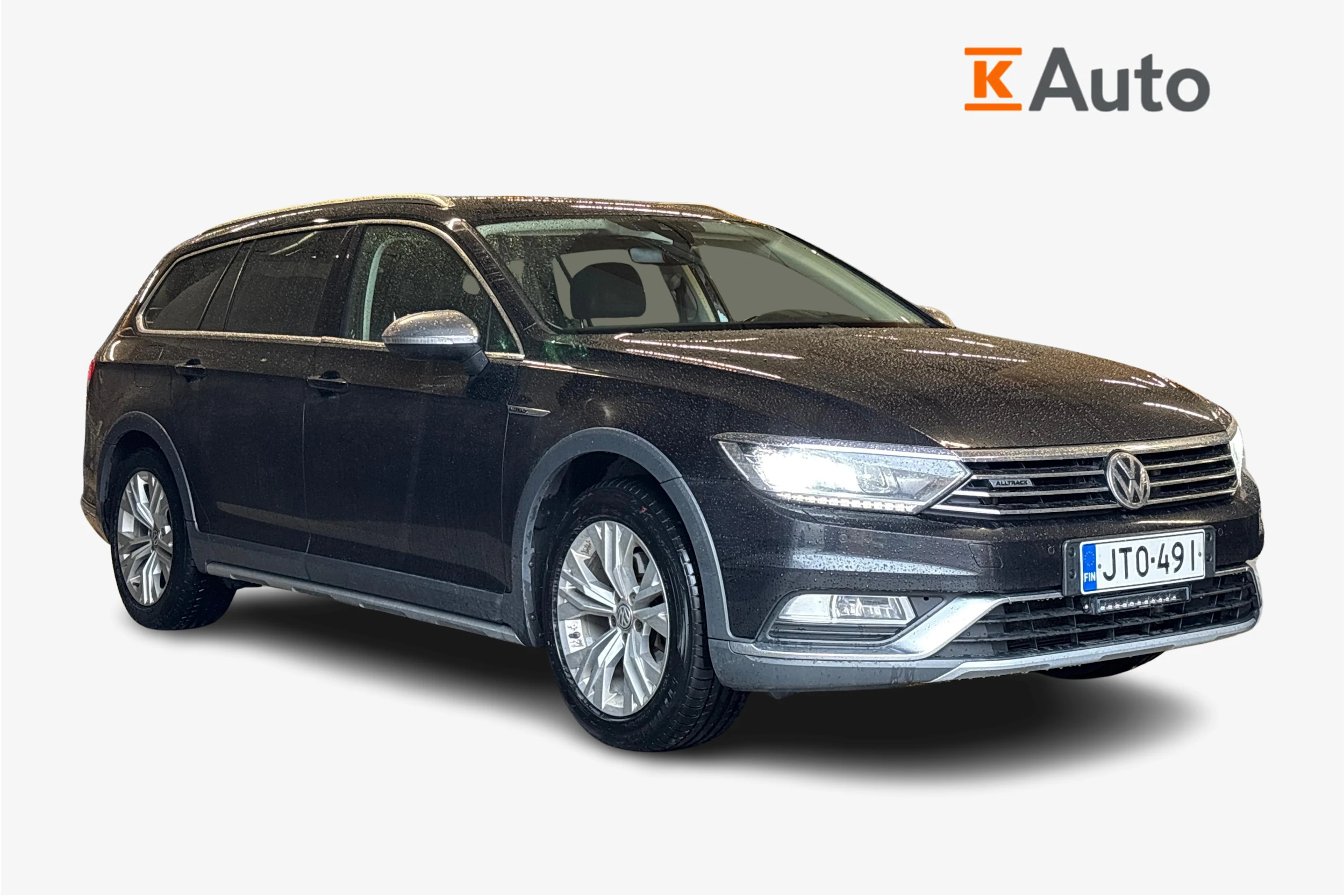 musta Volkswagen Passat 2018 kuva 1.